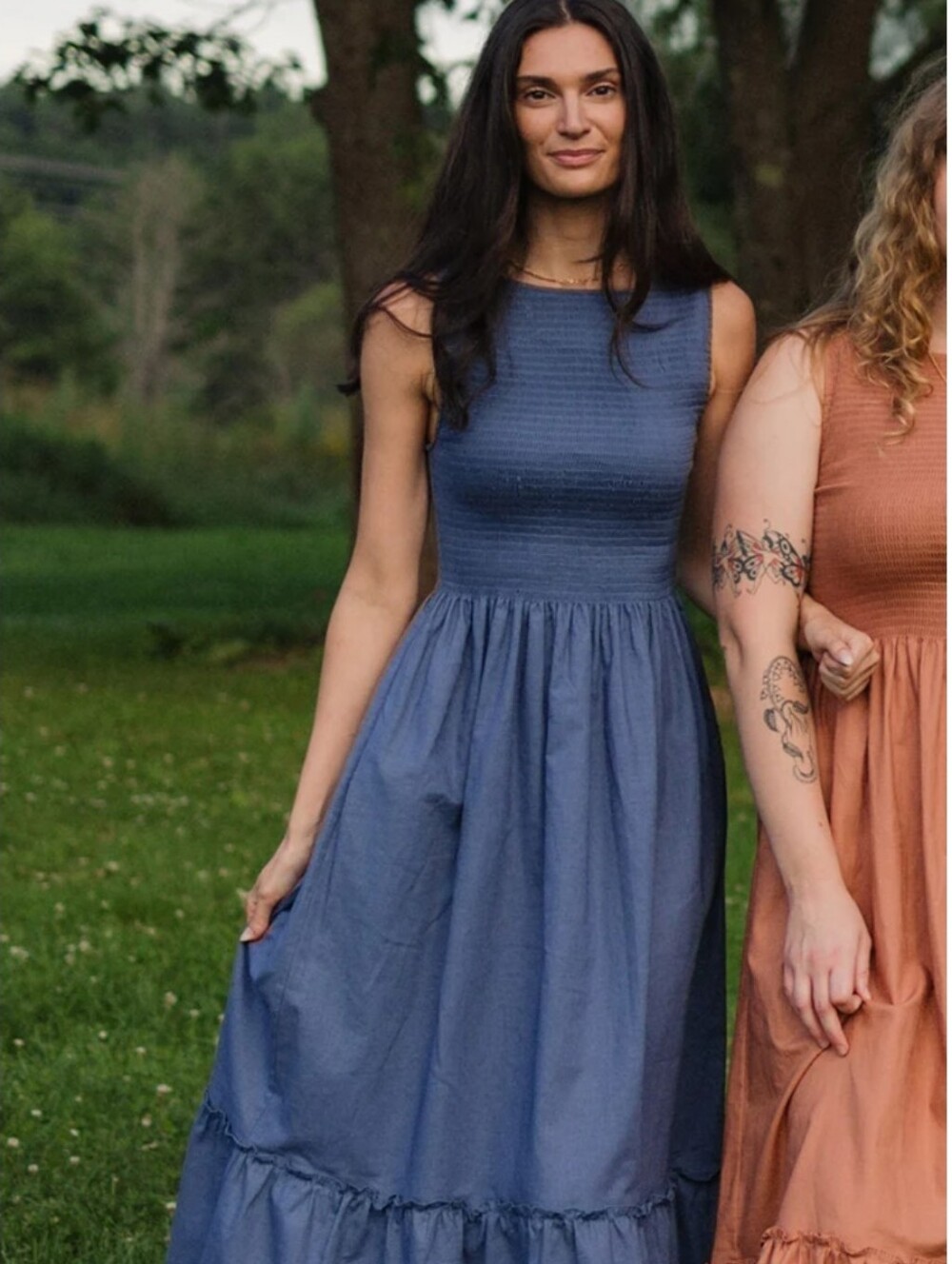 Tradlands Goldie Smocked Sleeveless Dress M